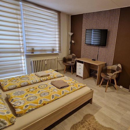 Apartman Valentina Zlín エクステリア 写真
