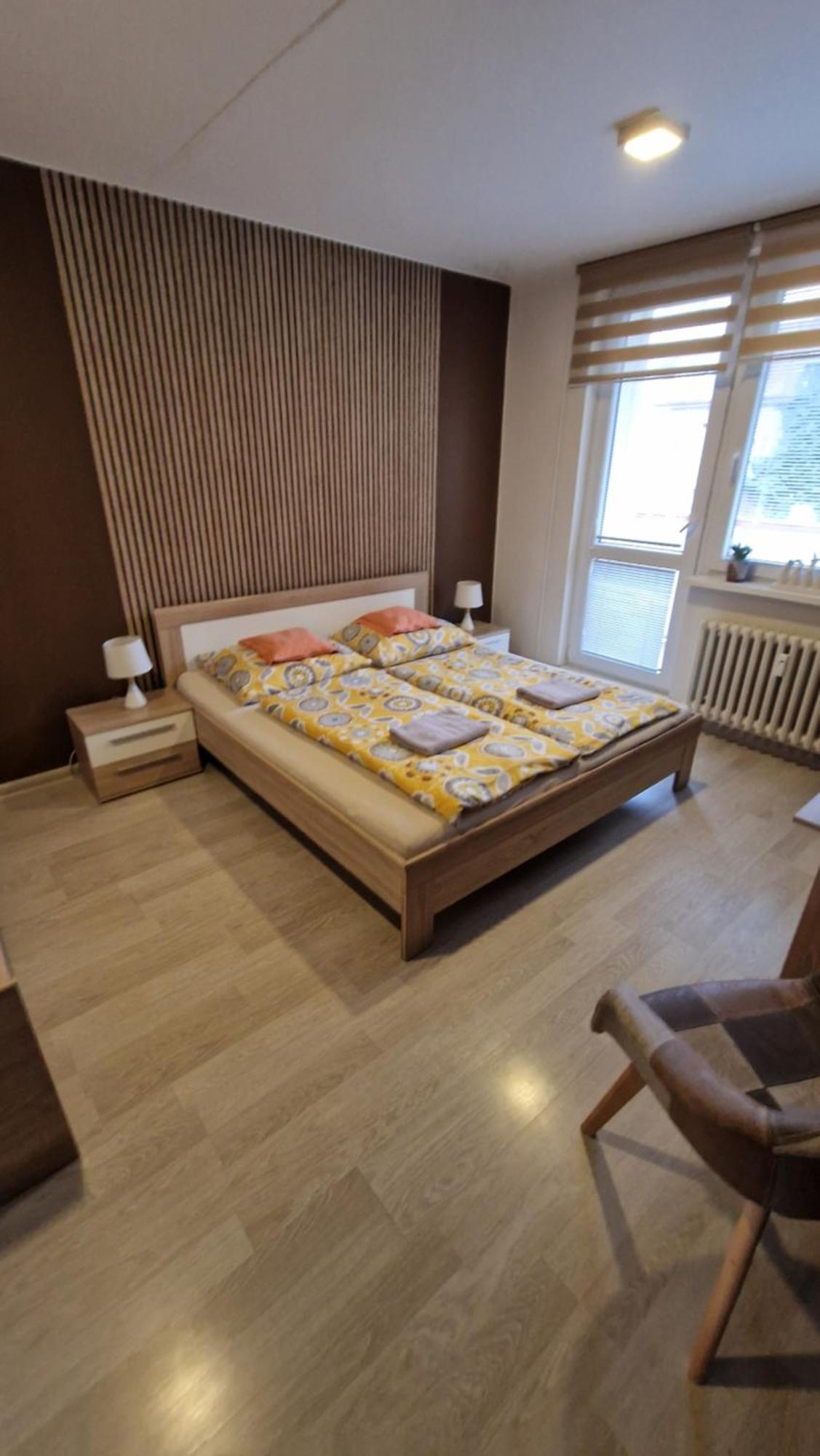 Apartman Valentina Zlín エクステリア 写真