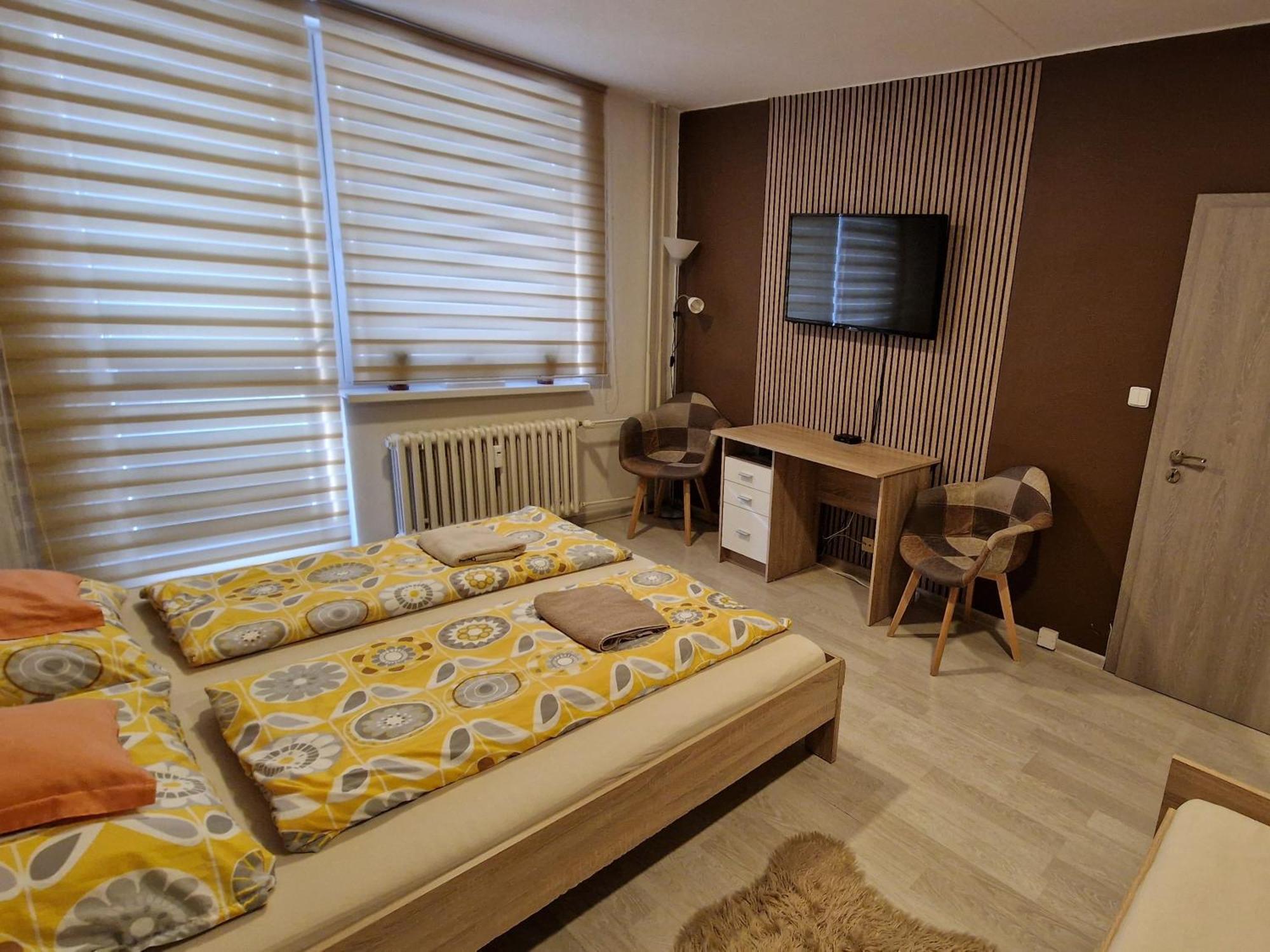 Apartman Valentina Zlín エクステリア 写真