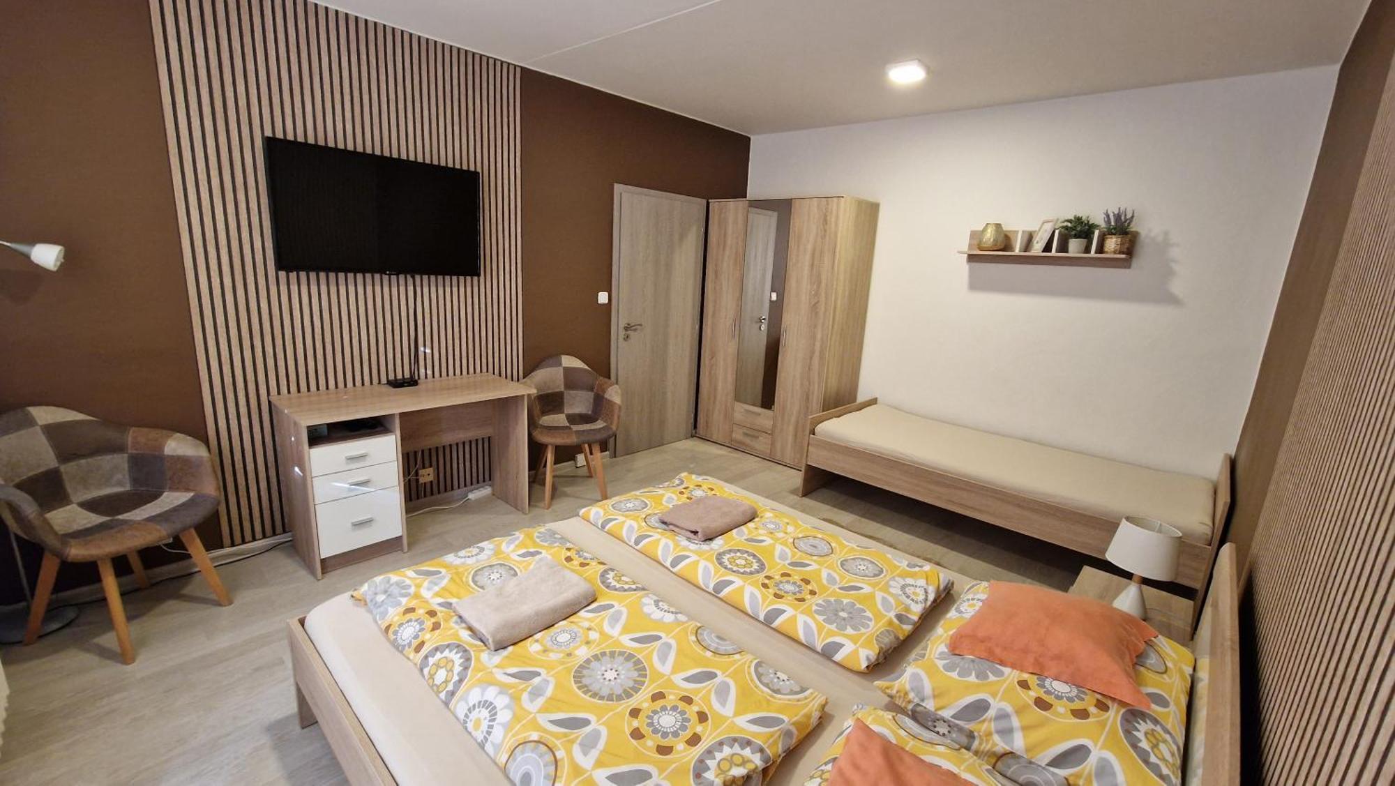 Apartman Valentina Zlín エクステリア 写真